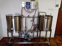  Domácí dvounádobový minipivovar na zakázku o objemu 130 l s elektrickým ohřevem